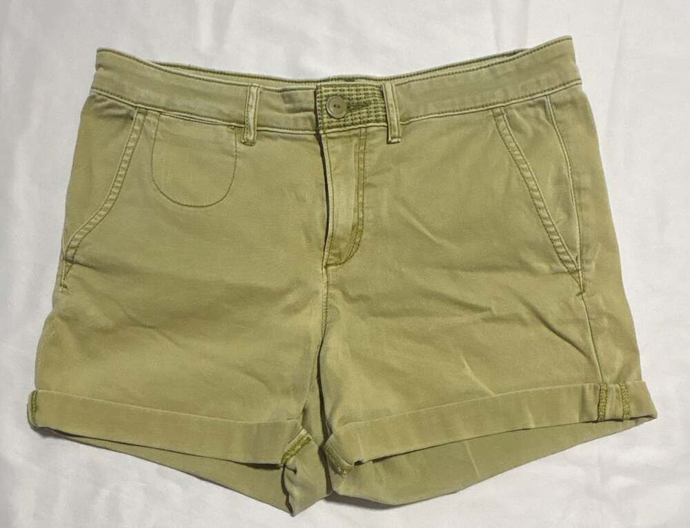 Chino by Anthropologie Relaxed Fit Olive Green Cuffed Chino Shorts Size 26